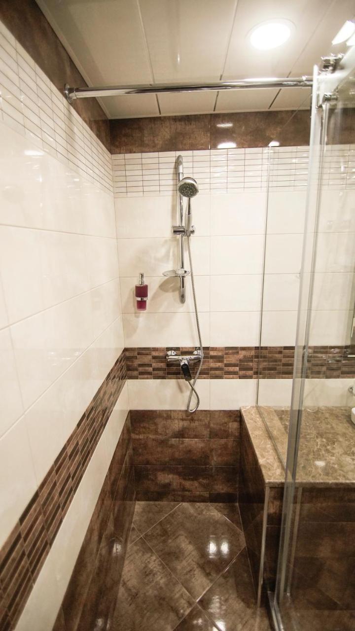 Hotel Juralius Tbilisi Esterno foto