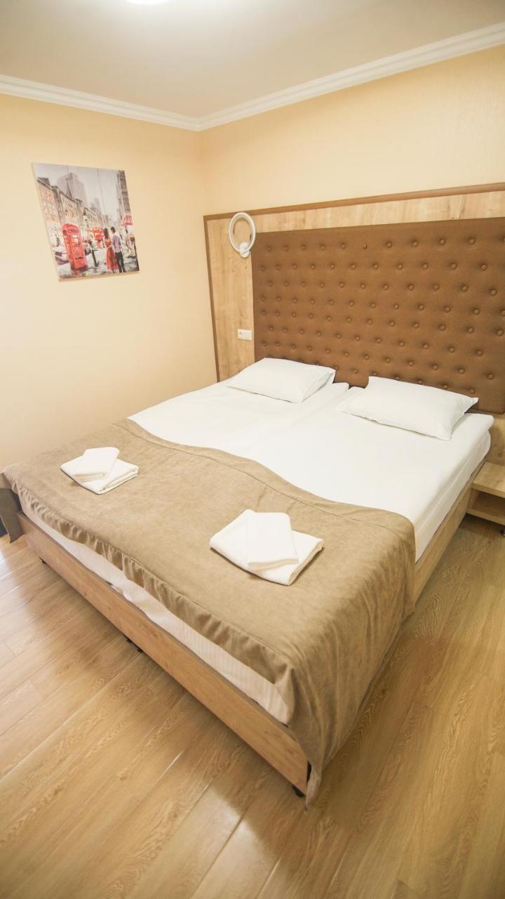 Hotel Juralius Tbilisi Esterno foto