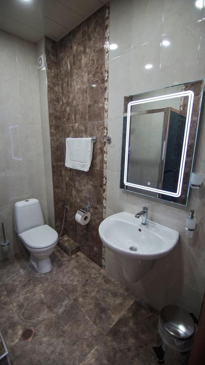 Hotel Juralius Tbilisi Esterno foto