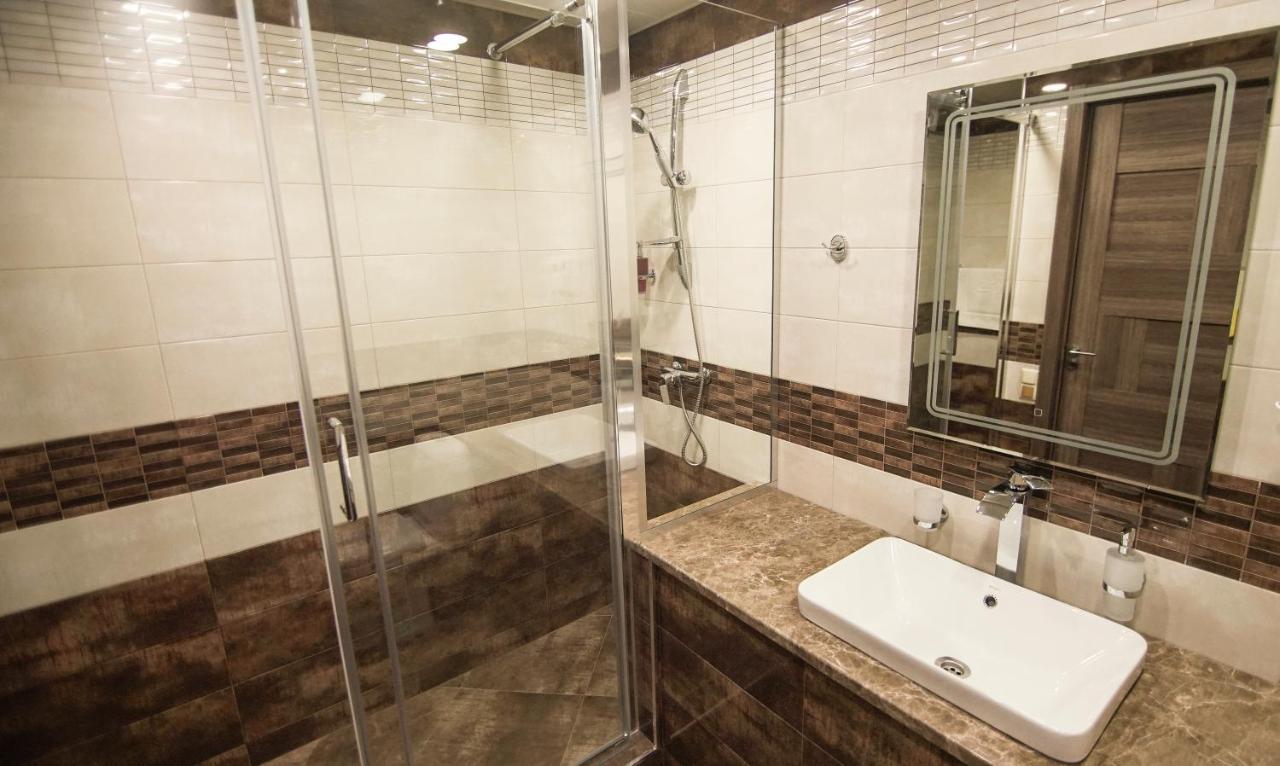 Hotel Juralius Tbilisi Esterno foto